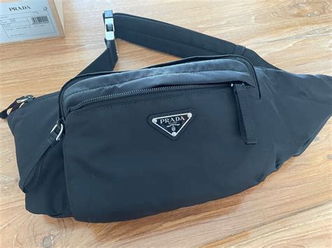 marsupio prada rosa|Prada Marsupio Tessuto Nylon Triangle Logo Black Belt Bag.